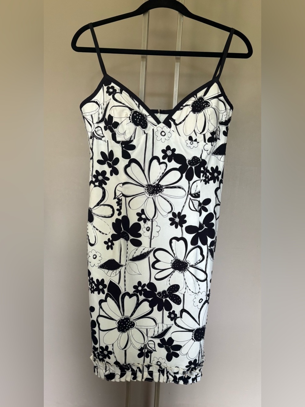 Muse Vintage 90’s Y2K Black and White Graphic Floral Slip Dress Monochrome Mini